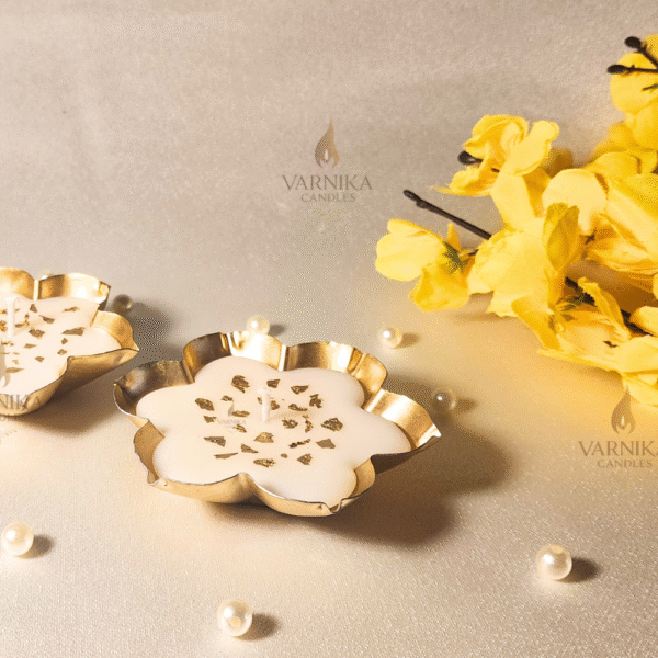 Mini Lotus Urli Candle